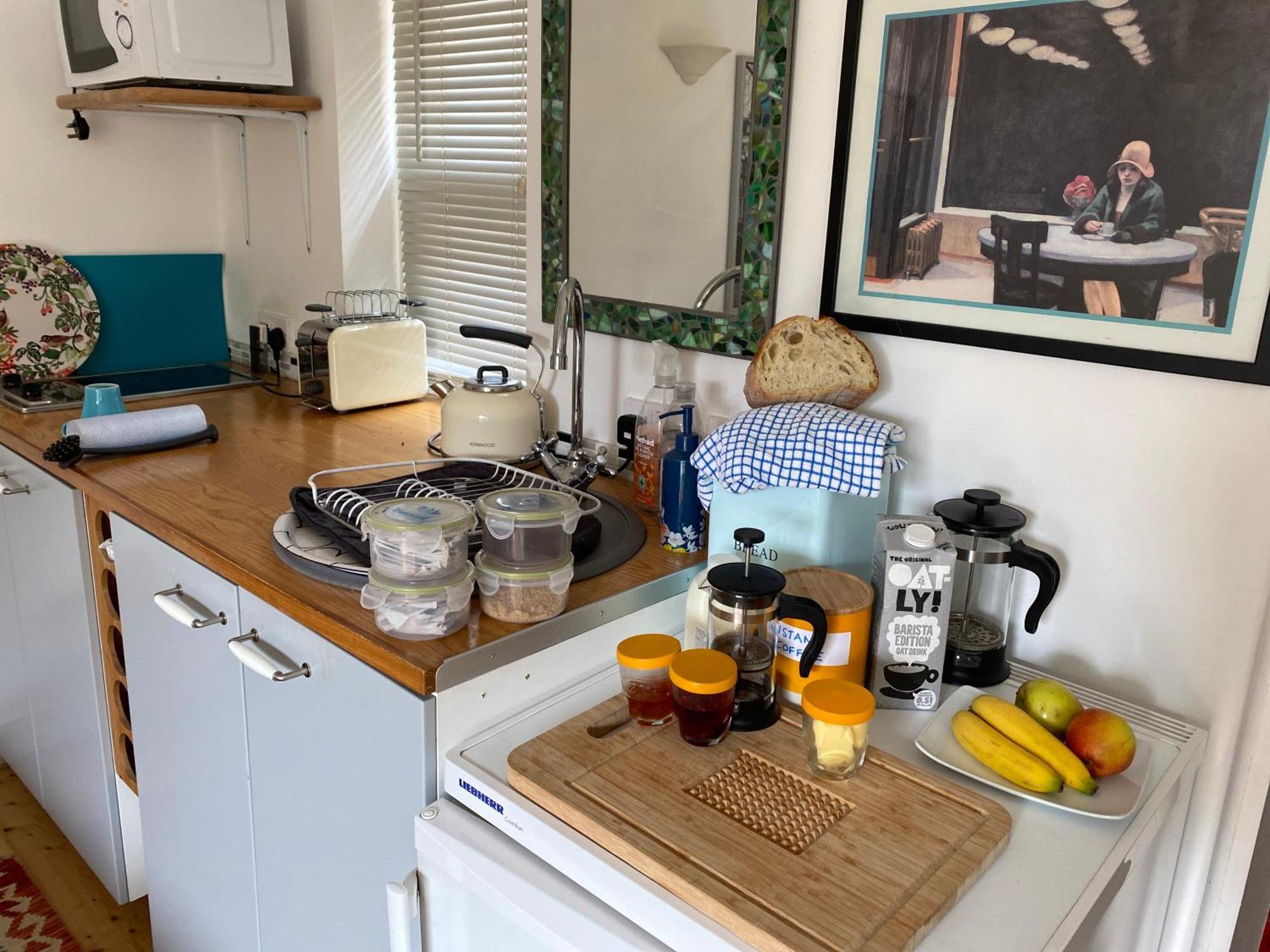 Primrose Villa Self Catering Bnb Монмут Экстерьер фото